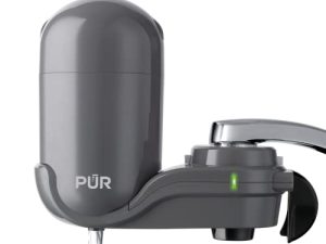 Système de filtration d'eau à montage sur