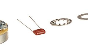 Potentiomètre à arbre plein Fender - 500K