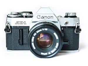 Appareil photo argentique Canon AE-1 35 mm