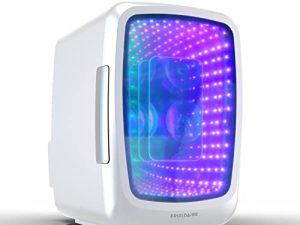 Frigidaire Gaming Light Up Mini réfrigérateur à