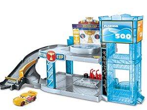 Disney Pixar Cars Florida 500 Racing Garage